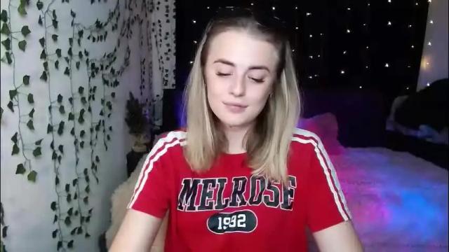 Image 8 of sofia_rosemary Stream on Chaturbate on 1 month ago