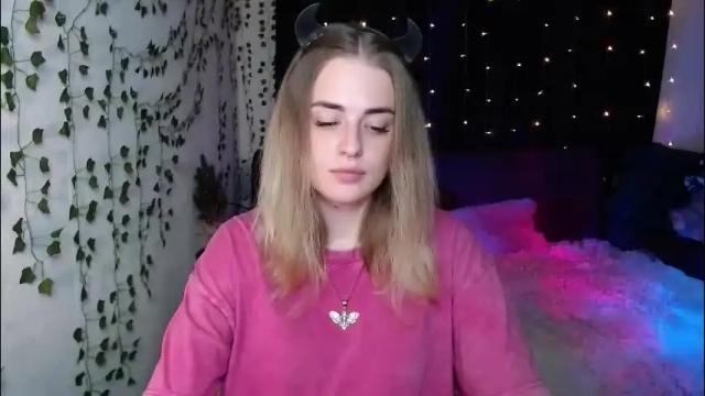 Image 7 of sofia_rosemary Stream on Chaturbate on 1 month ago
