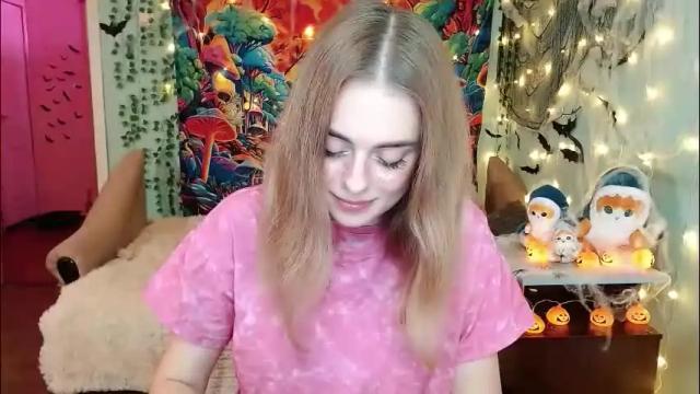 Image 2 of sofia_rosemary Stream on Chaturbate on 2 months ago