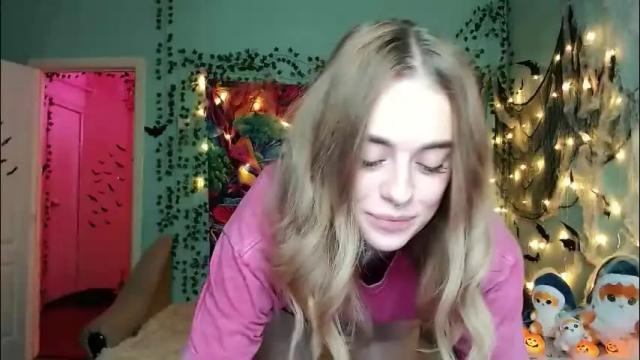 Thumbnail 3, sofia_rosemary's Stream at Chaturbate, 2 months ago