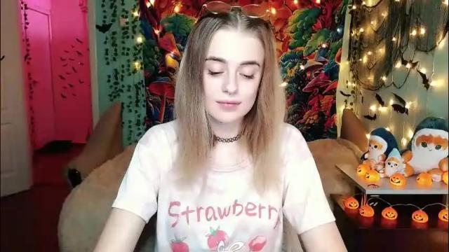 Image 10 of sofia_rosemary Stream on Chaturbate on 2 months ago