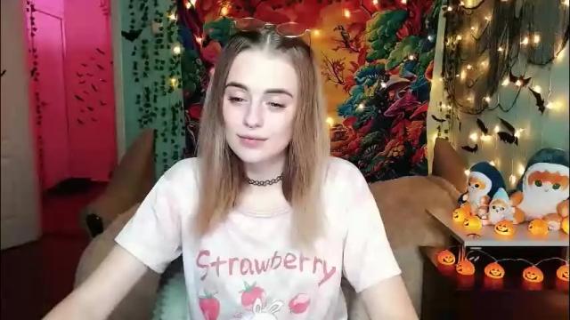 Image 3 of sofia_rosemary Stream on Chaturbate on 2 months ago