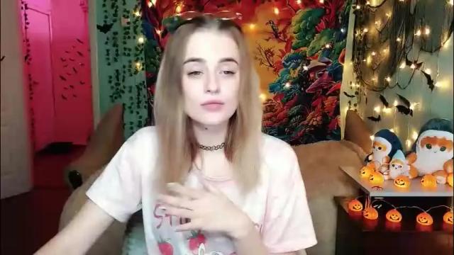 Image 4 of sofia_rosemary Stream on Chaturbate on 2 months ago