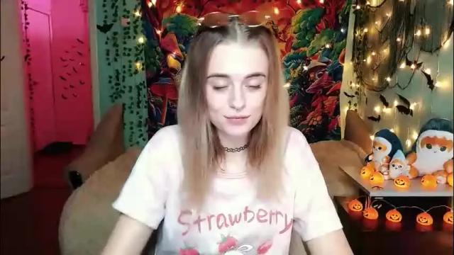 Thumbnail 3, sofia_rosemary's Stream at Chaturbate, 2 months ago
