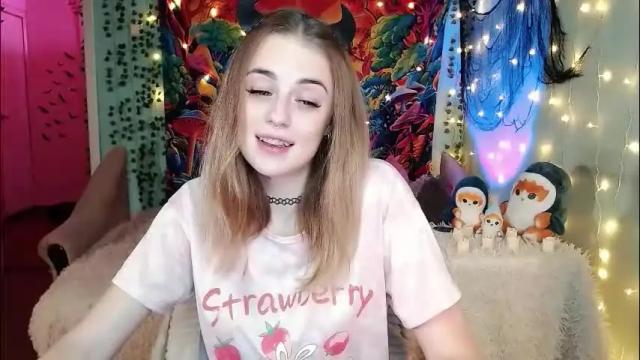 Image 2 of sofia_rosemary Stream on Chaturbate on 2 months ago