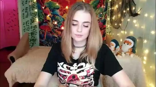 Image 6 of sofia_rosemary Stream on Chaturbate on 2 months ago