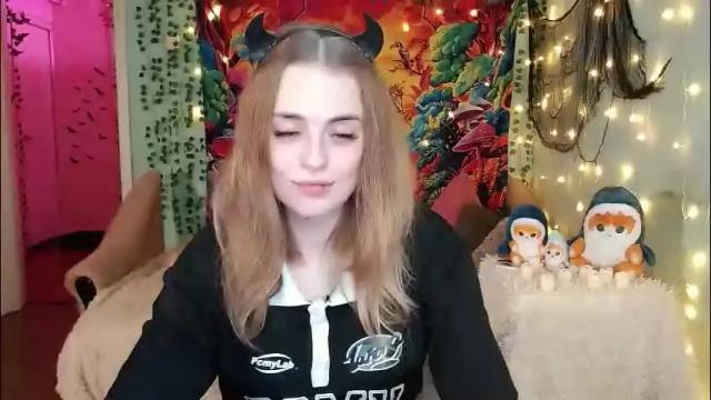 Image 12 of sofia_rosemary Stream on Chaturbate on 1 month ago