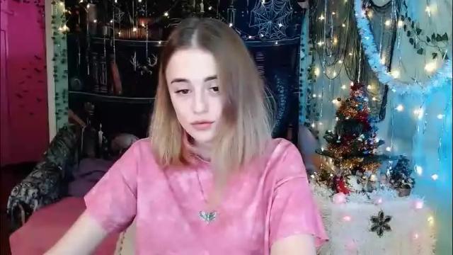 Image 4 of sofia_rosemary Stream on Chaturbate on 15 days ago
