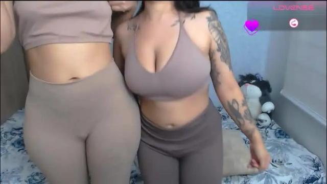 Image 2 of sofia_stonee1 Stream on Chaturbate on 2 months ago