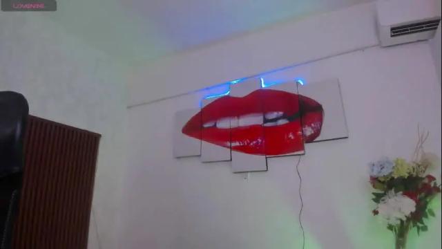Image 10 of sofia_valencia_ms Stream on Chaturbate on 1 month ago