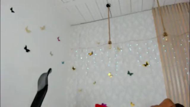 Image 3 of sofia_valencia_ms Stream on Chaturbate on 1 month ago