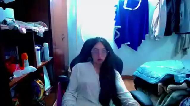 Image 2 of sofia_vanner Stream on Chaturbate on 13 months ago