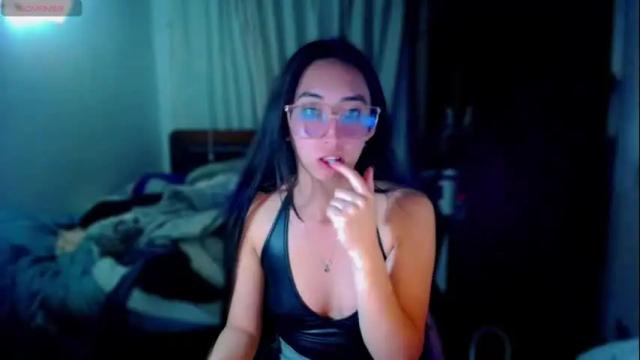 Image 10 of sofia_vanner Stream on Chaturbate on 28 days ago