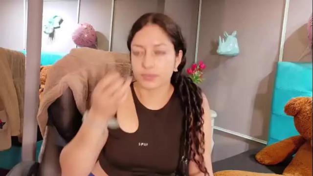 Image 8 of sofia_white3 Stream on Chaturbate on 1 month ago