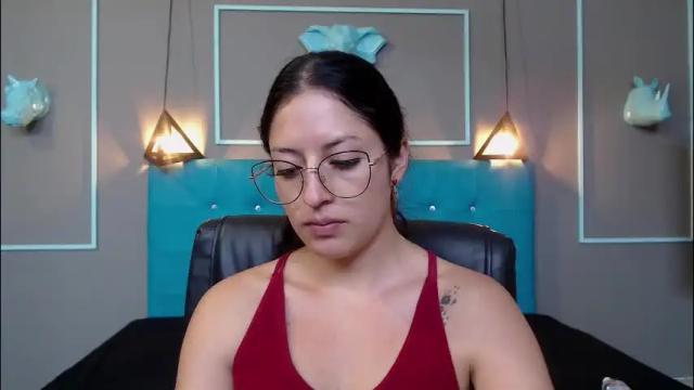 Image 11 of sofia_white3 Stream on Chaturbate on 2 months ago