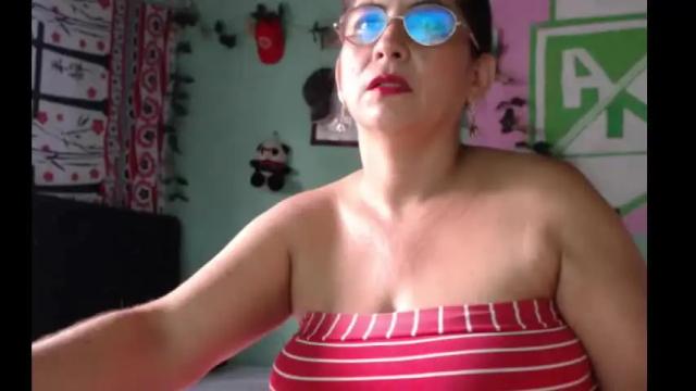 Image 4 of sofia_yummy_ Stream on Chaturbate on 3 months ago