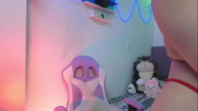 Image 3 of sofiabonetti Stream on Chaturbate on 8 months ago