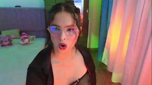 Image 8 of sofiabonetti Stream on Chaturbate on 7 months ago