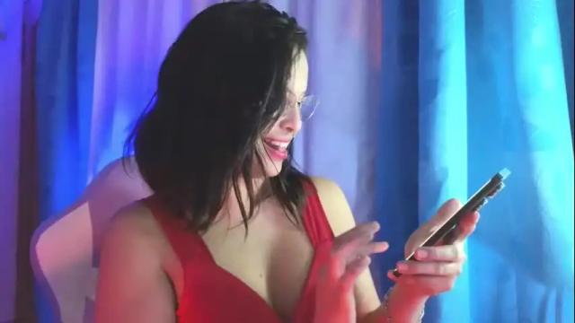 Image 3 of sofiabonetti Stream on Chaturbate on 7 months ago