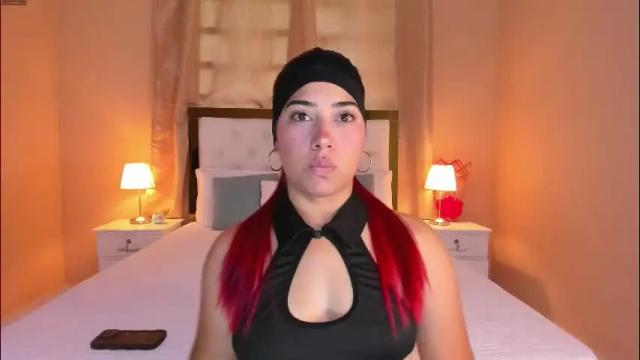 Image 2 of sofiabosch Stream on Chaturbate on 2 months ago