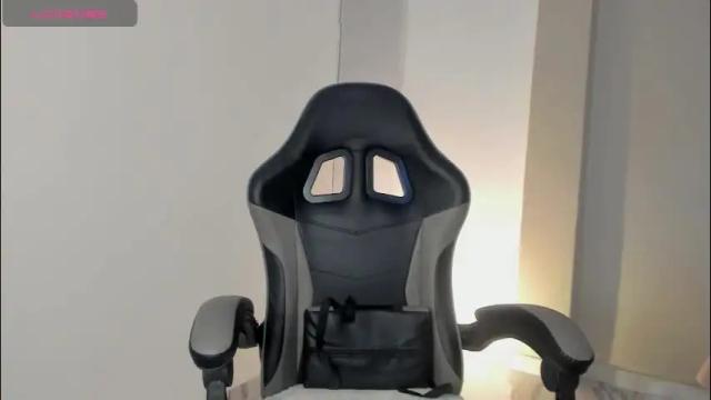 Image 3 of sofiabrouw Stream on Chaturbate on 1 month ago