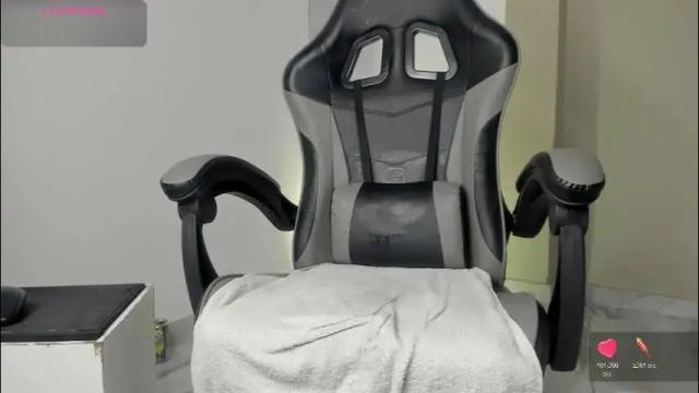 Image 7 of sofiabrouw Stream on Chaturbate on 19 days ago