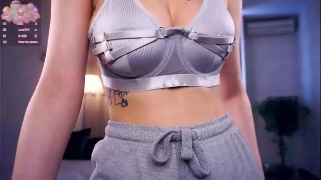 Image 8 of sofiabruno Stream on Chaturbate on 27 days ago