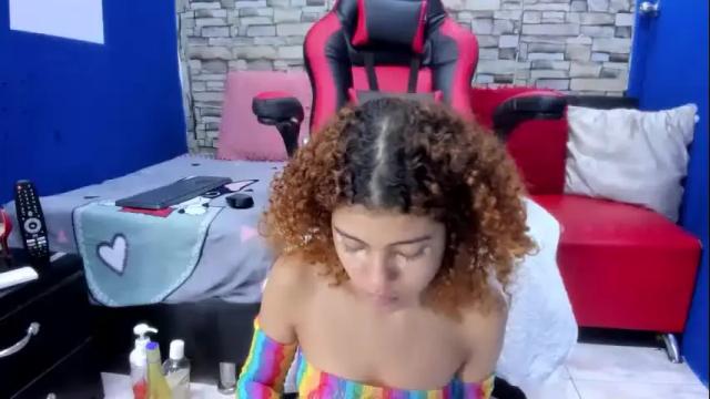 Image 2 of sofiacastillo01 Stream on Chaturbate on 12 months ago
