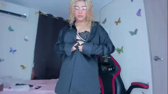 Thumbnail 3, sofiacastillo01's Stream at Chaturbate, 24 days ago