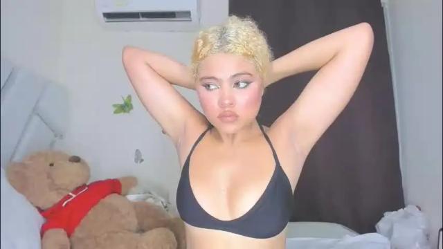 Image 8 of sofiacastillo01 Stream on Chaturbate on 19 days ago
