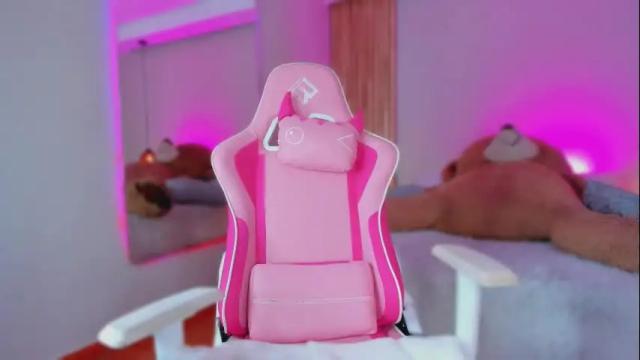 Image 8 of sofiacortez Stream on Chaturbate on 1 month ago