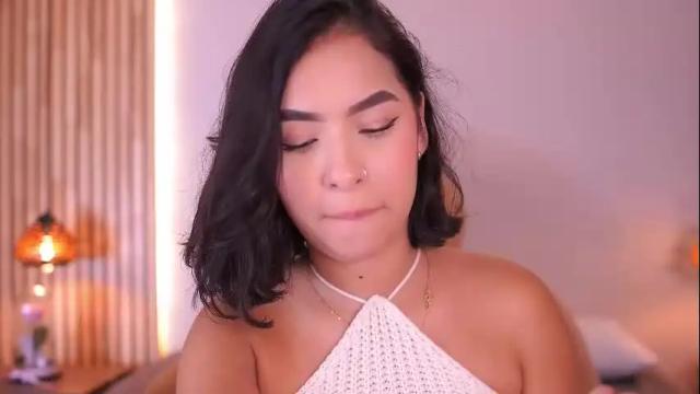 Image 4 of sofiacortez Stream on Chaturbate on 1 month ago