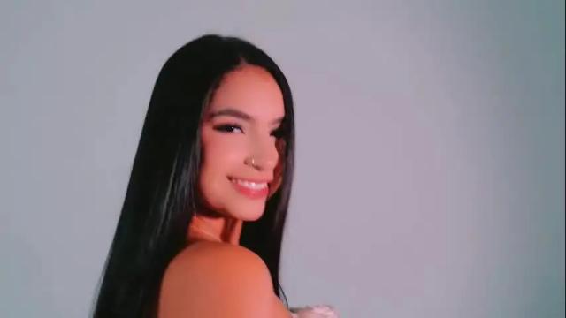 Image 8 of sofiacortez Stream on Chaturbate on 1 month ago