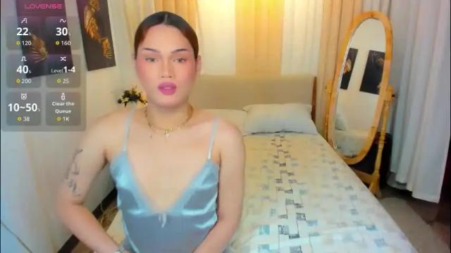 Thumbnail 1, sofiacoxs's Stream at Chaturbate, 2 months ago