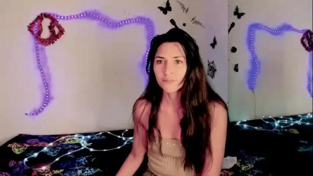 Image 7 of sofiacruz16 Stream on Chaturbate on 14 days ago