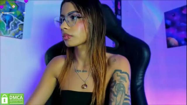Image 11 of sofiafentyy Stream on Chaturbate on 24 days ago