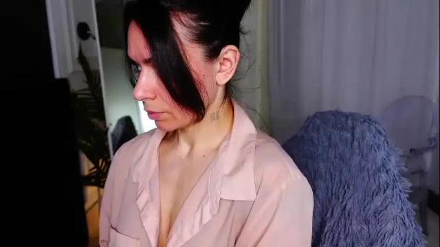 Image 4 of sofiafoster Stream on Chaturbate on 12 days ago