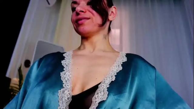 Image 7 of sofiafoster Stream on Chaturbate on 10 days ago