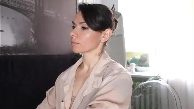 Image 12 of sofiafoster Stream on Chaturbate on 2 months ago