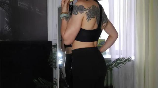 Image 6 of sofiafoster Stream on Chaturbate on 1 month ago