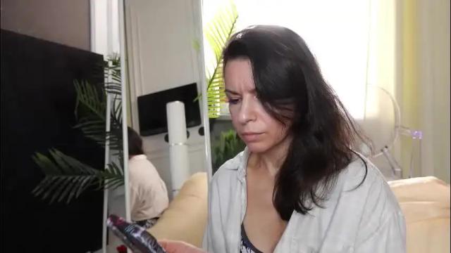 Image 8 of sofiafoster Stream on Chaturbate on 1 month ago