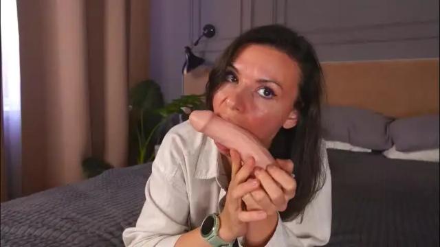 Image 10 of sofiafoster Stream on Chaturbate on 1 month ago