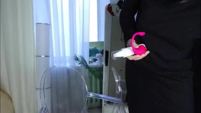 Image 2 of sofiafoster Stream on Chaturbate on 29 days ago