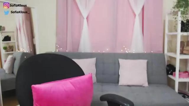 Image 6 of sofiaklous Stream on Chaturbate on 23 months ago