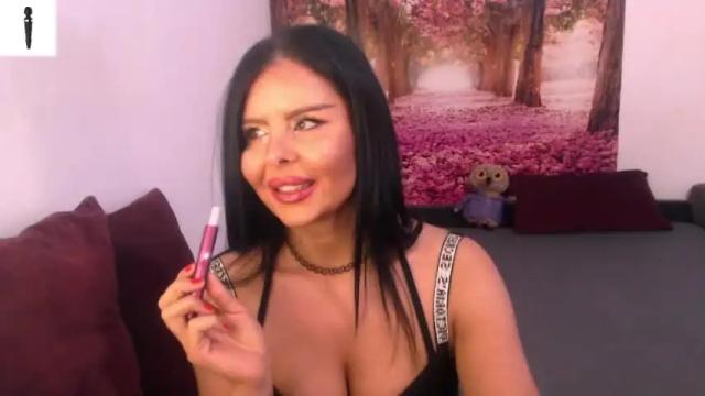 Image 10 of sofialiub Stream on Chaturbate on 14 months ago