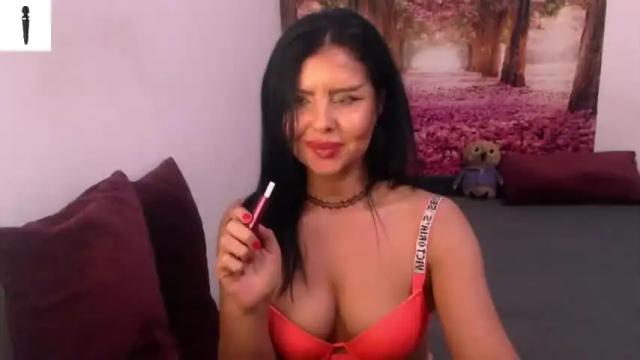 Image 6 of sofialiub Stream on Chaturbate on 13 months ago
