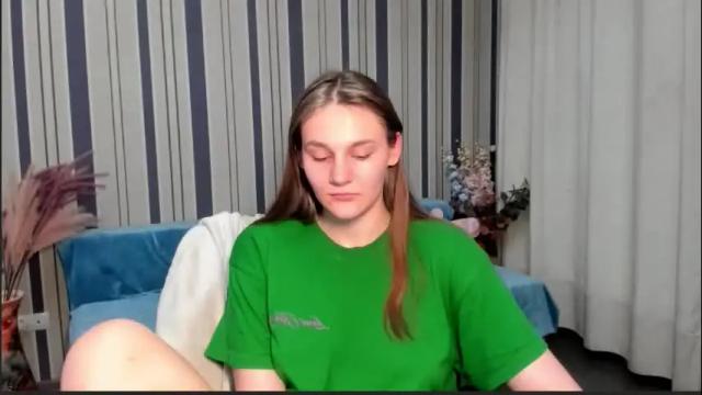Image 3 of sofianashh Stream on Chaturbate on 3 months ago