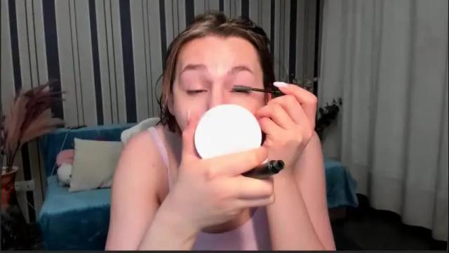 Image 3 of sofianashh Stream on Chaturbate on 3 months ago