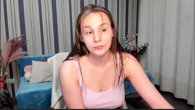 Image 4 of sofianashh Stream on Chaturbate on 3 months ago