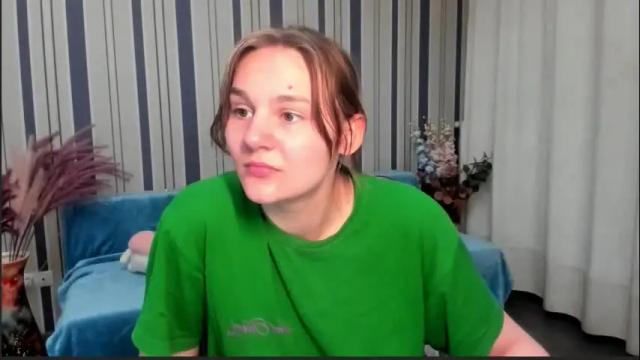 Image 12 of sofianashh Stream on Chaturbate on 2 months ago